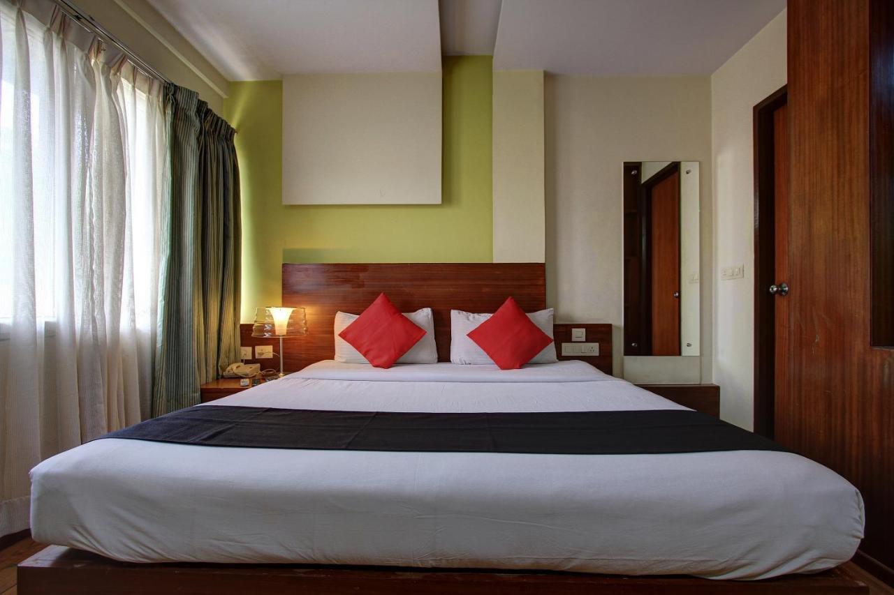 Capital O 80566 Hotel Mayank บิลาสปูร์ ภายนอก รูปภาพ